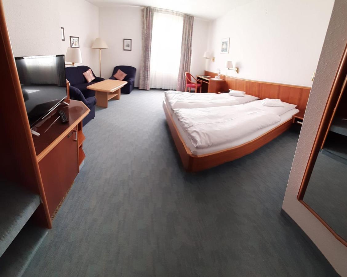 Garni Hotel Maselheimer Hof Kültér fotó