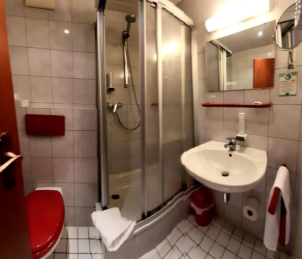 Garni Hotel Maselheimer Hof Kültér fotó