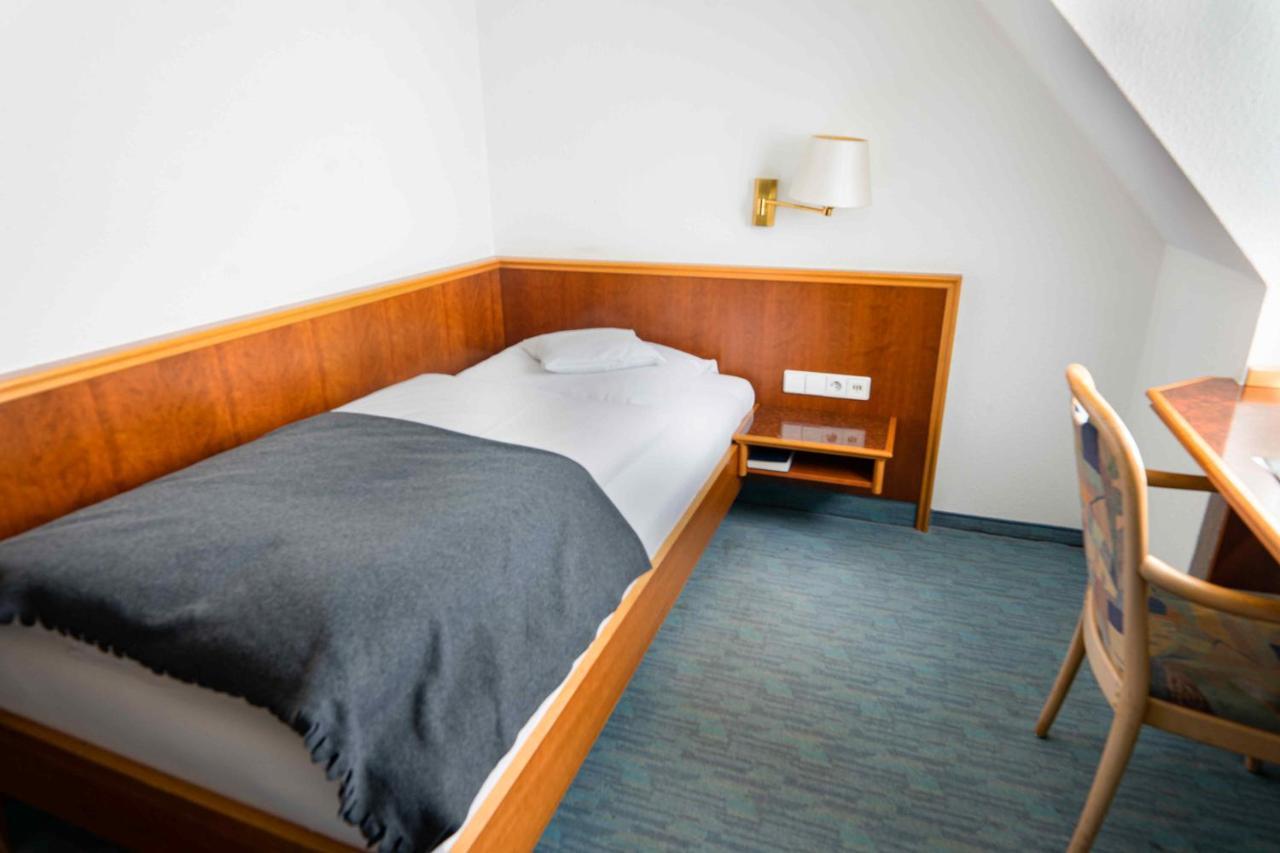 Garni Hotel Maselheimer Hof Kültér fotó