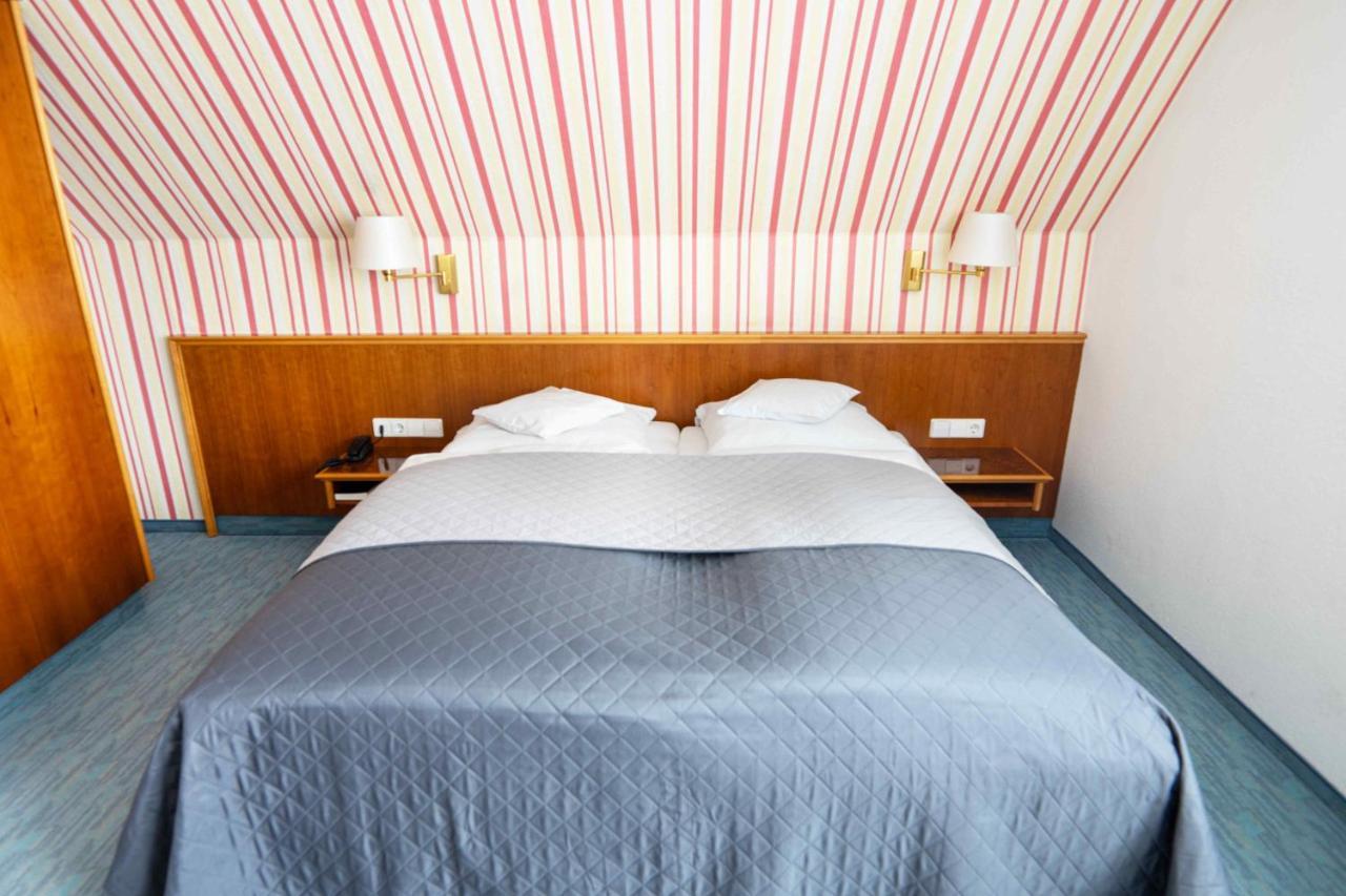 Garni Hotel Maselheimer Hof Kültér fotó