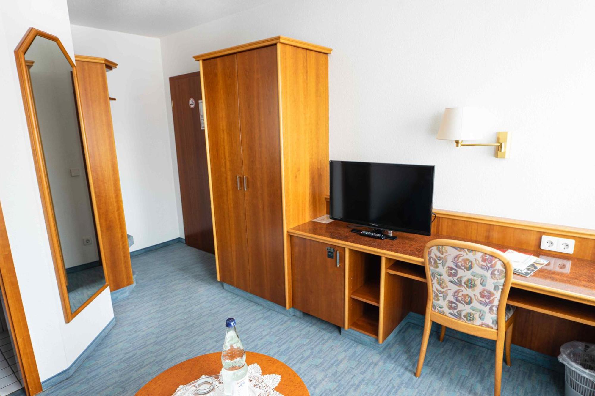 Garni Hotel Maselheimer Hof Kültér fotó
