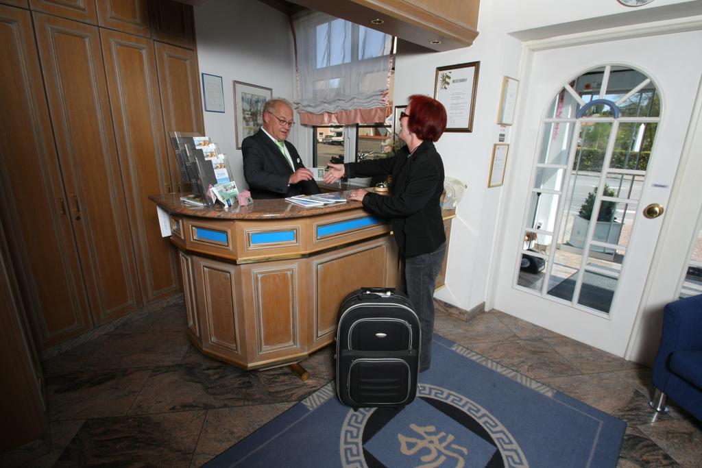 Garni Hotel Maselheimer Hof Kültér fotó